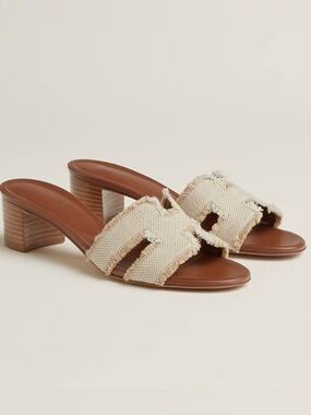 NWT Hermès Fringe Linen Oasis Sandals SZ 41